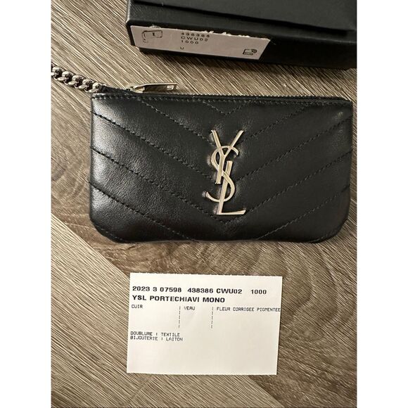 SAINT LAURENT CASSANDRE MATELASSÉ KEY POUCH IN SMOOTH  SAINT LAURENT CASSANDRE MATELASSÉ KEY POUCH IN SMOOTH LEATHER IN BLACK $450